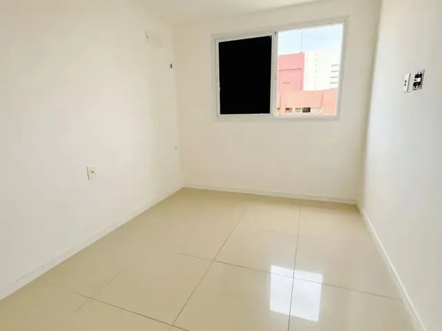 Imagem 4: Oportunidade no Benfica Praça da Luz, 2 Quartos Reformado Pronto pra Morar