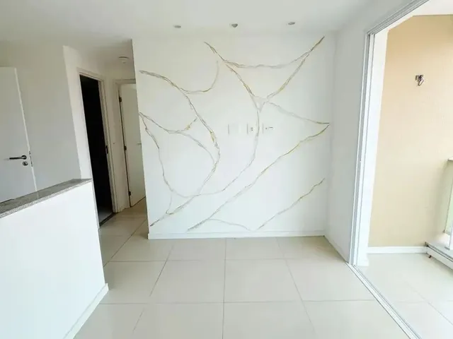 Imagem 9: Oportunidade no Benfica Praça da Luz, 2 Quartos Reformado Pronto pra Morar