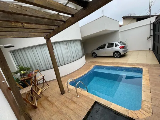 Imagem 2: Ef- Casa com Piscina na Parangaba