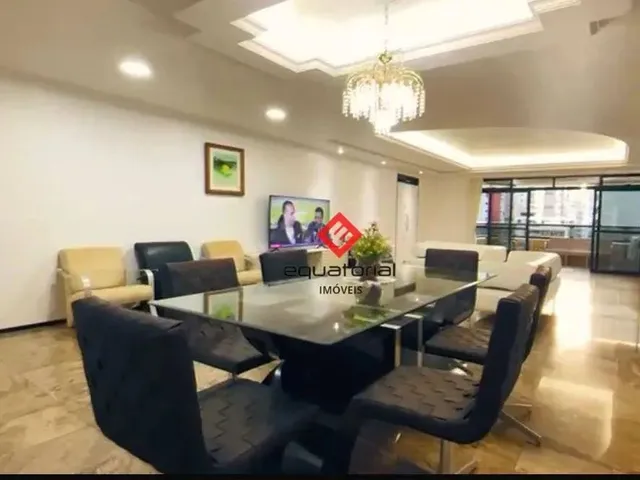 Imagem: Apartamento com 4 Suítes À Venda, 352