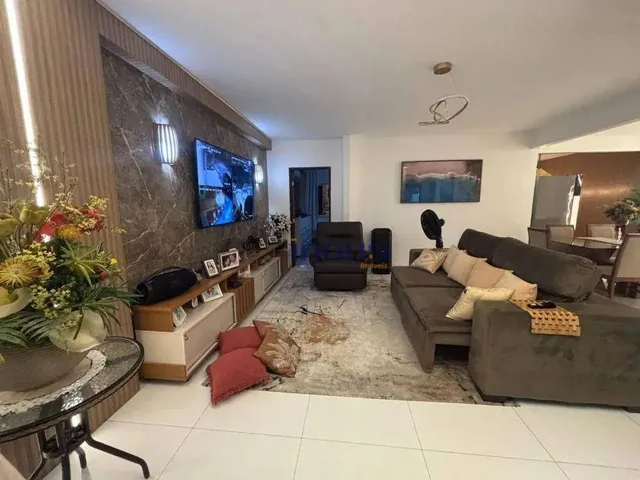 Imagem: Casa com 3 Dormitórios À Venda por R$