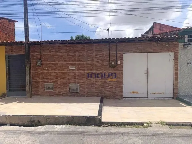 Imagem: Casa com 4 Dormitórios À Venda por R$