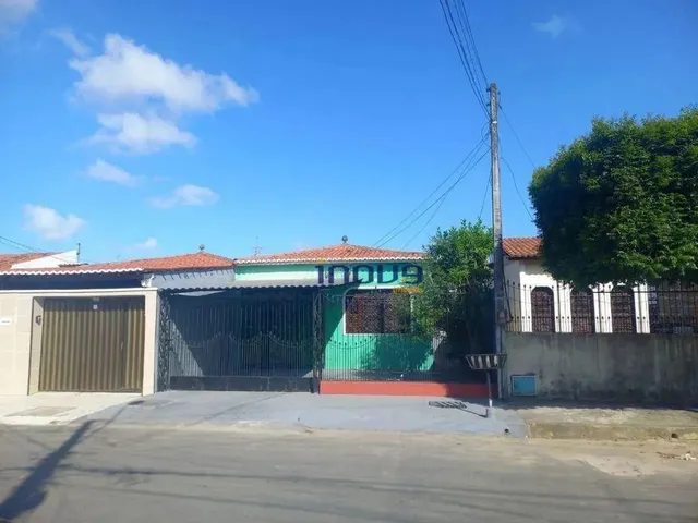 Imagem: Casa com 4 Dormitórios À Venda, 150 M²