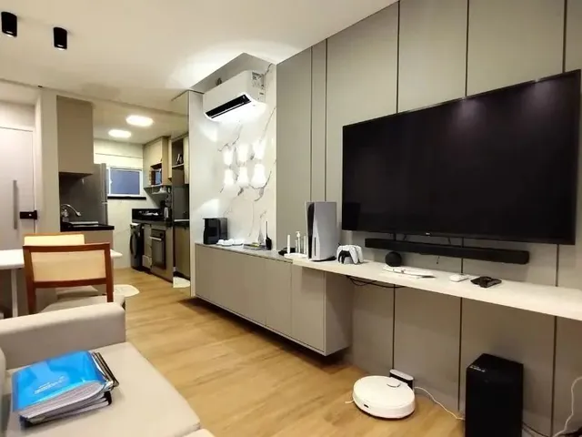 Imagem: Apartamento com 2 Dormitórios À Venda
