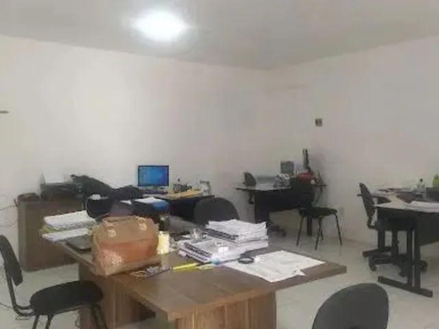 Imagem 11: Casa com 5 Dormitórios À Venda, 400 M² por R$ 1.490.000,00 - Manuel Dias Branco