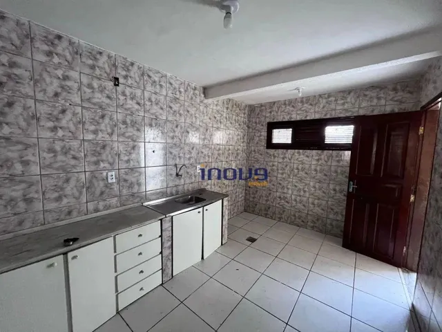 Imagem 6: Casa com 4 Dormitórios À Venda por R$ 450.000,00 - Maraponga - Fortaleza/Ce