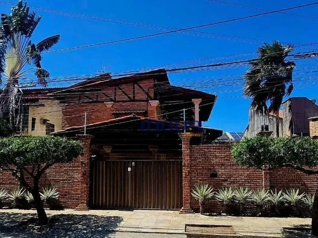 Imagem: Casa com 5 Dormitórios À Venda, 276 M²