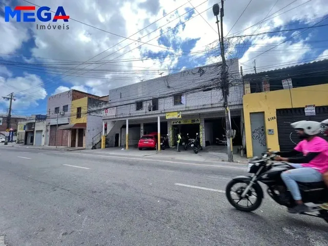 Imagem 2: 3 Pontos Comerciais e 16 Quitinetes À Venda, 525 M² por R$ 1.650.000 - Centro