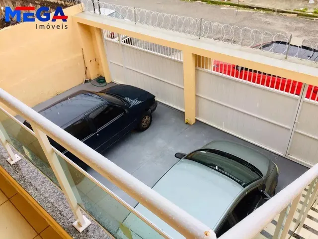 Imagem 2: Casa com 6 Quartos À Venda, Próximo À Av. Domingos Olímpio