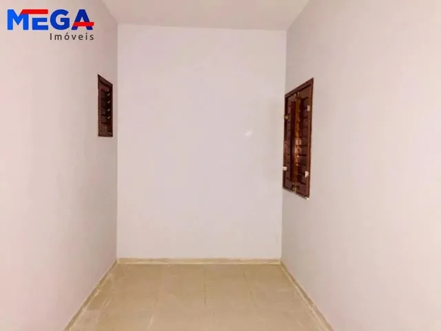 Imagem 9: Casa com 6 Quartos À Venda, Próximo À Av. Domingos Olímpio