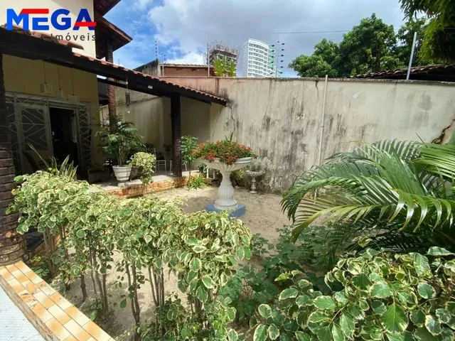 Imagem 2: Casa com 4 Dormitórios À Venda, 335 M² por R$ 1.350.000,00 - Engenheiro Luciano