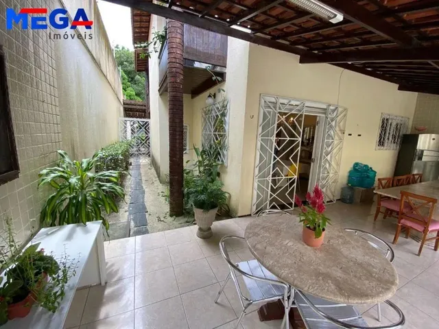 Imagem 6: Casa com 4 Dormitórios À Venda, 335 M² por R$ 1.350.000,00 - Engenheiro Luciano