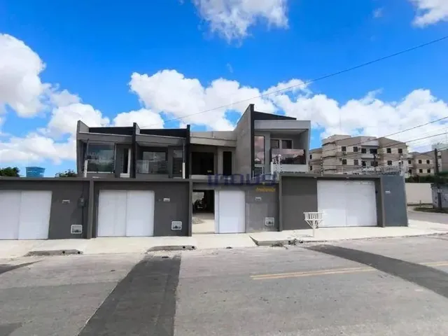 Imagem: Casa com 3 Dormitórios À Venda por R$