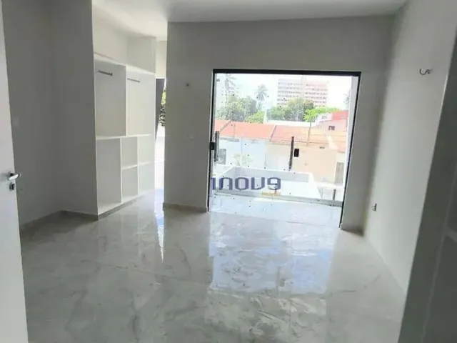 Imagem 3: Casa com 3 Dormitórios À Venda por R$ 580.000,00 - Maraponga - Fortaleza/Ce