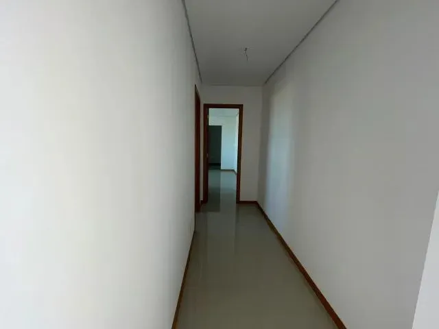 Imagem 9: Apto com Três Suítes no Guararapes - 164M²