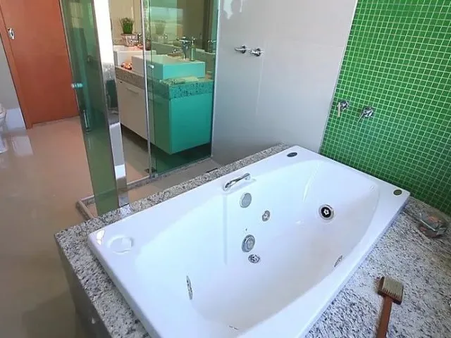 Imagem 16: Apto com Três Suítes no Guararapes - 164M²