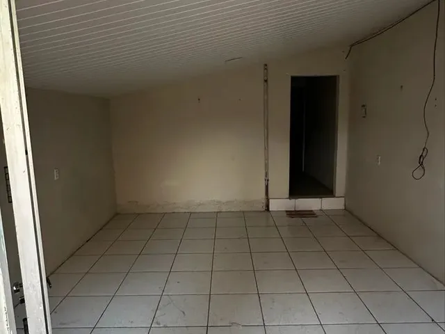 Imagem: Casa À Venda - Imóvel de Esquina em Ótima