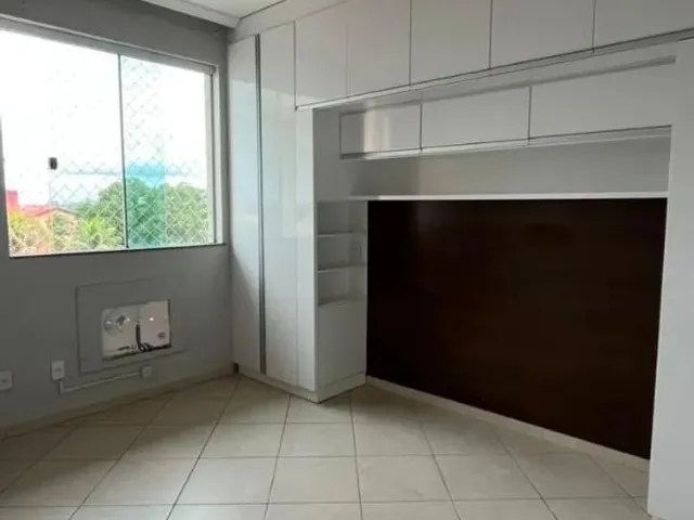 Imagem: O apartamento possui 3 Dormitórios, 1 Suíte, 2 Banheiros,
