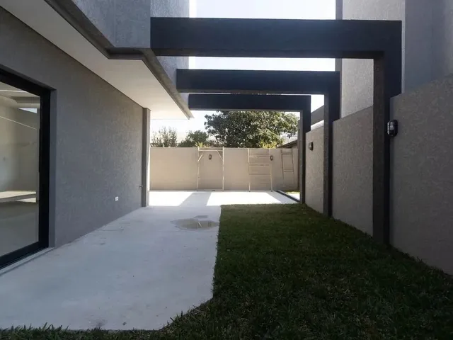 Imagem 9: Sobrado Triplex a Venda no Bairro Hauer