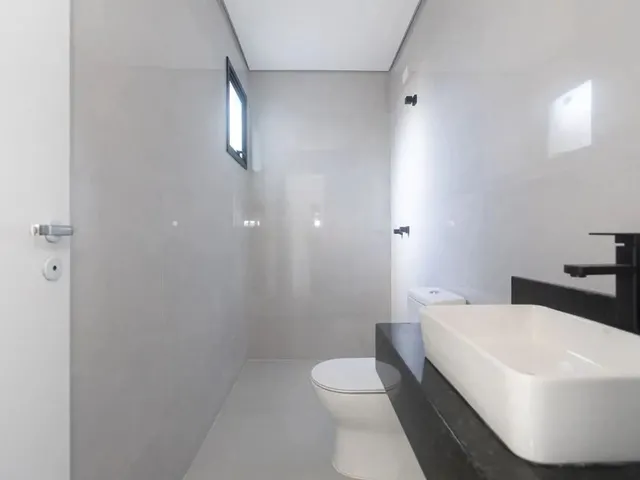Imagem 13: Sobrado Triplex a Venda no Bairro Hauer