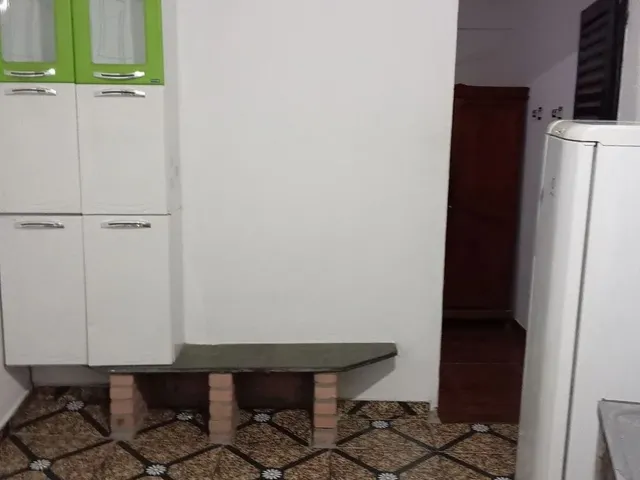 Imagem: Quartos Mobiliados em Venda Nova