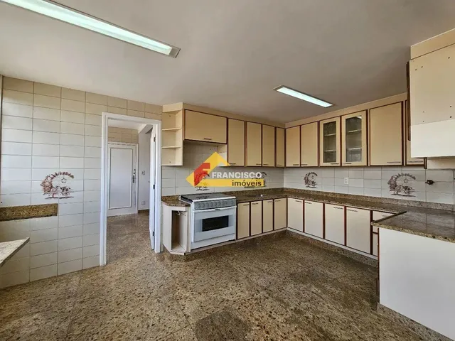 Imagem 14: Apartamento para Aluguel, 3 Quartos, 1 Suíte, 4 Vagas, Centro - Divinópolis/Mg
