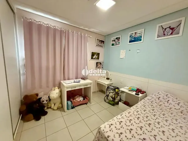 Imagem 14: Casa Mobiliada com 4 Quartos Sendo 2 Suítes Disponível para Locação no Bairro Gávea