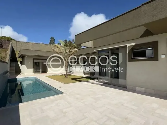 Imagem: Casa em Condomínio para Aluguel, 4 Quartos