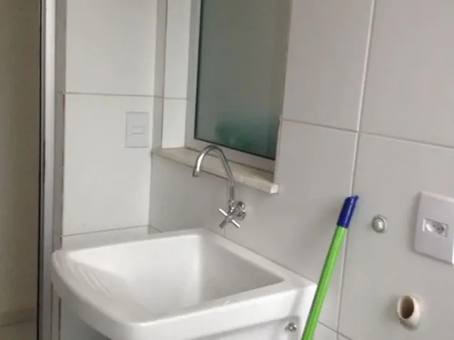 Imagem 3: Oportunidade! Apartamento de 1 Quarto (Kitnet) Próximo Ao Centro!!