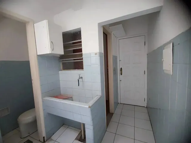 Imagem 5: Imóvel para Aluguel com 80 Metros Quadrados com 2 Quartos em Savassi - Belo Horizonte
