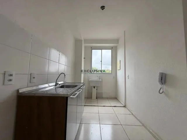 Imagem 5: Apartamento 02 Quartos, Suíte e Varanda no Bairro Jardim Riacho, Contagem!!!