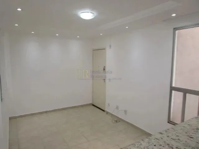 Imagem 7: Apartamento Dois Quartos com ArmaRios e Guarda-Roupas Planejados