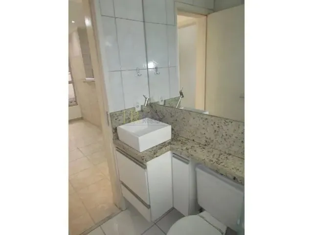 Imagem 13: Apartamento Dois Quartos com ArmaRios e Guarda-Roupas Planejados