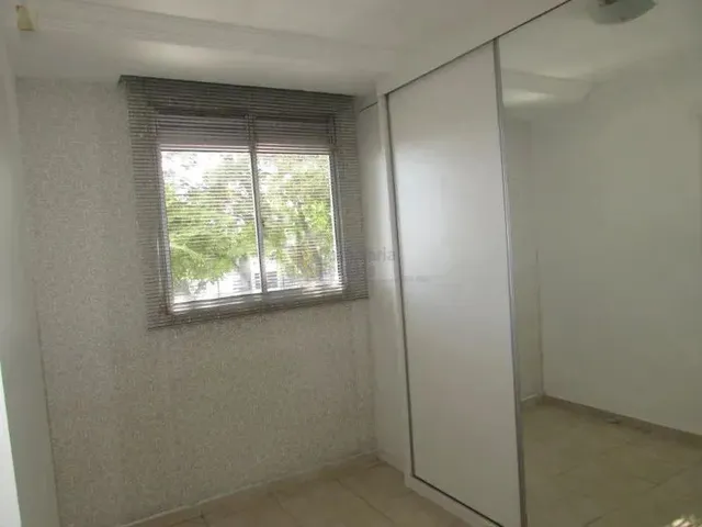Imagem 4: Apartamento Dois Quartos com ArmaRios e Guarda-Roupas Planejados
