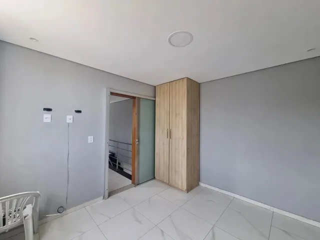 Imagem 10: Cobertura com 3 Quartos para Alugar em Contagem
