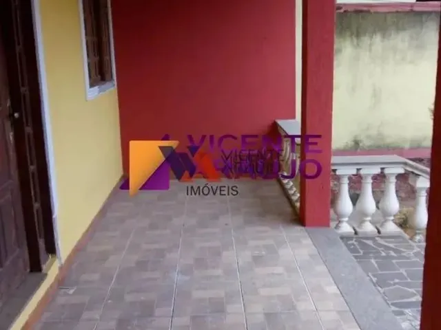 Imagem 12: Casa Colonial com 3 Quartos, Suíte, Varanda e Amplo Quintal no Bairro Niterói - Betim