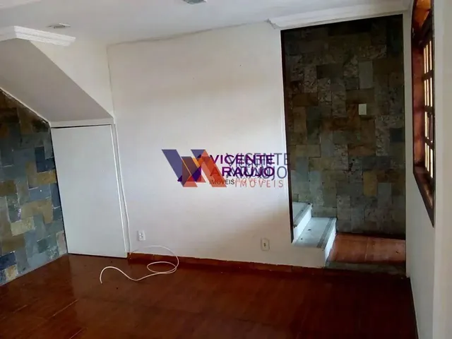 Imagem 11: Casa Colonial com 3 Quartos, Suíte, Varanda e Amplo Quintal no Bairro Niterói - Betim