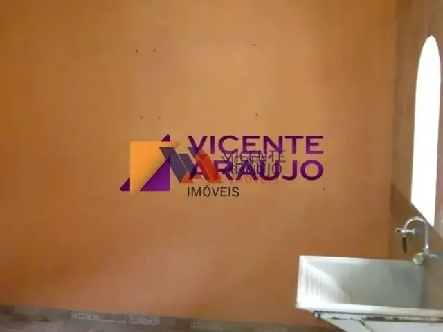 Imagem 5: Casa Colonial com 3 Quartos, Suíte, Varanda e Amplo Quintal no Bairro Niterói - Betim