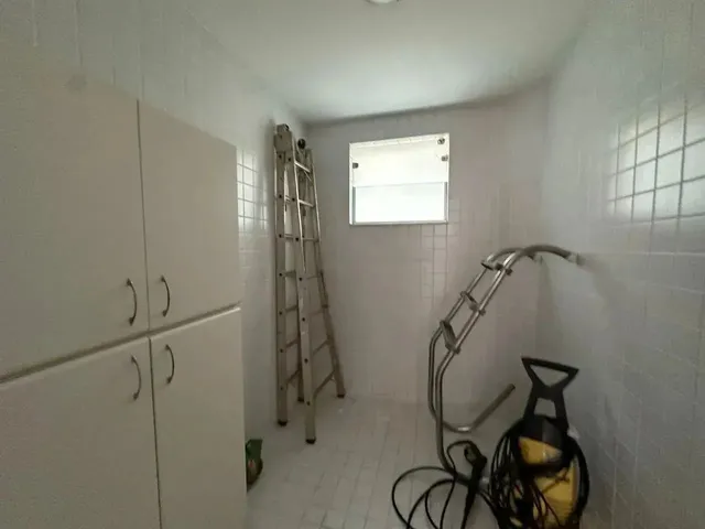 Imagem 10: Imóvel para Aluguel com 420 Metros Quadrados com 4 Quartos em Castelo - Belo Horizonte