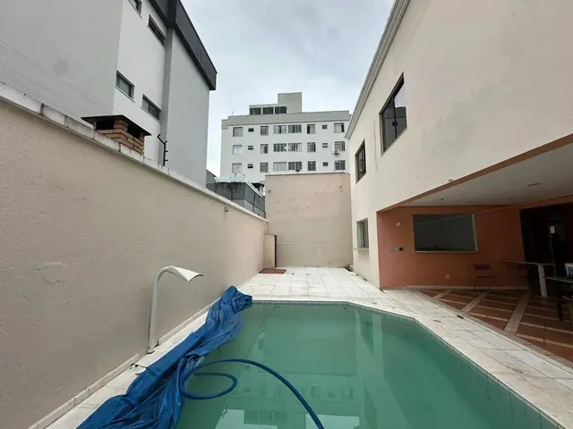 Imagem 12: Imóvel para Aluguel com 420 Metros Quadrados com 4 Quartos em Castelo - Belo Horizonte