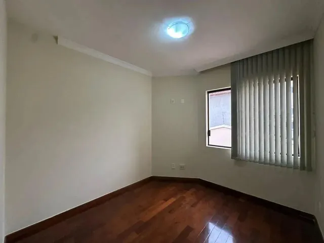 Imagem 9: Imóvel para Aluguel com 420 Metros Quadrados com 4 Quartos em Castelo - Belo Horizonte