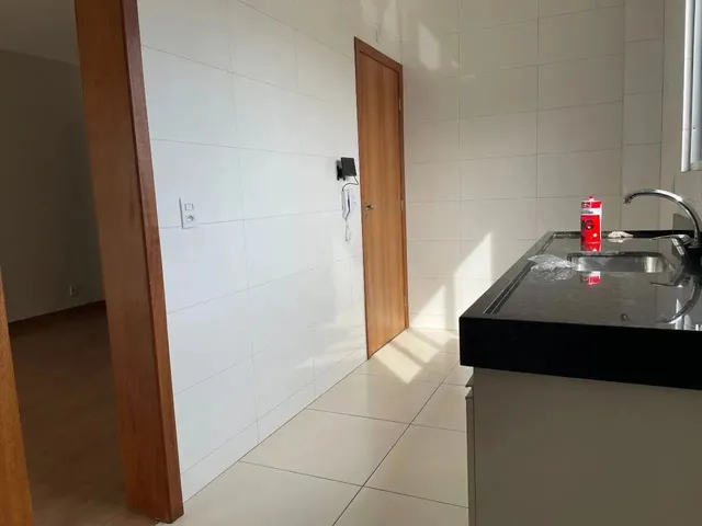 Imagem 6: Apartamento 03 Quartos, 01 Suíte, Sala, Cozinha, Banheiro Social, Área de Serviço