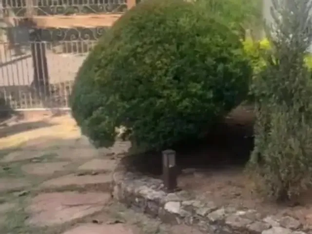 Imagem 3: Casa de Luxo com 4 Quartos e Lazer Completo Próximo À Lagoa da Pampulha