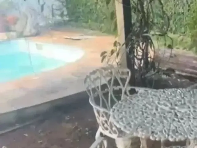 Imagem 12: Casa de Luxo com 4 Quartos e Lazer Completo Próximo À Lagoa da Pampulha