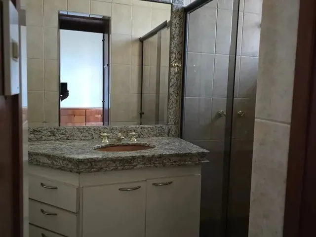 Imagem 11: Casa de Luxo com 4 Quartos e Lazer Completo Próximo À Lagoa da Pampulha