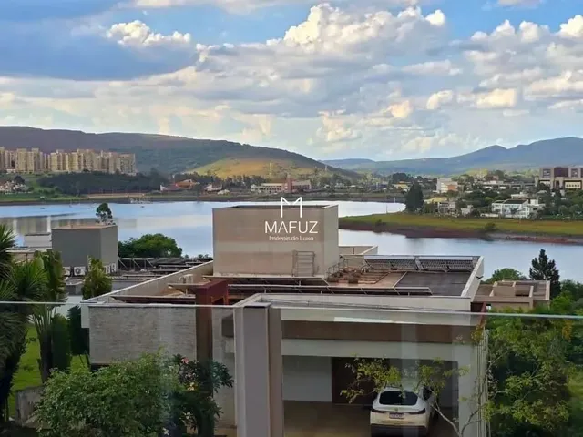 Imagem: Casa para Aluguel com 4 Quartos (1 Suíte