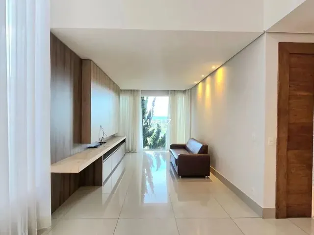 Imagem 12: Casa para Aluguel com 4 Quartos (1 Suíte Master), Vista para Lagoa e Varanda Gourmet