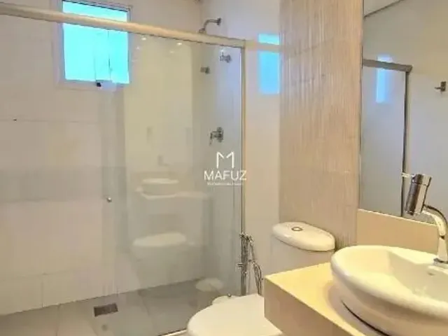 Imagem 15: Casa para Aluguel com 4 Quartos (1 Suíte Master), Vista para Lagoa e Varanda Gourmet