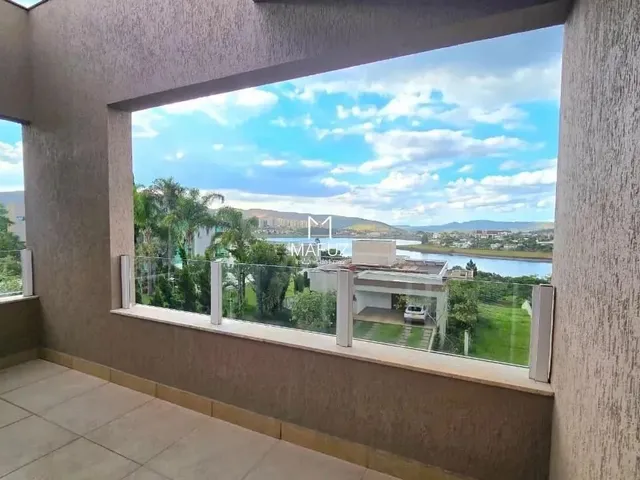 Imagem 6: Casa para Aluguel com 4 Quartos (1 Suíte Master), Vista para Lagoa e Varanda Gourmet