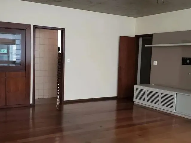 Imagem: Apartamento 4 Quartos para Alugar - Gutierrez